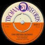 Pioneers, The & Rico Rodriguez - Long Shot Kick The Bucket / Jumping The Gun - Trojan Records - Reggae