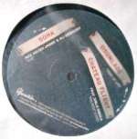 Soha & Osunlade & ChÃ¢teau Flight - Versatile Family Sampler - Versatile Records - Deep House